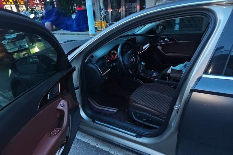 Used Audi A6L 2014 30 FSI Comfort Model Driver Seat