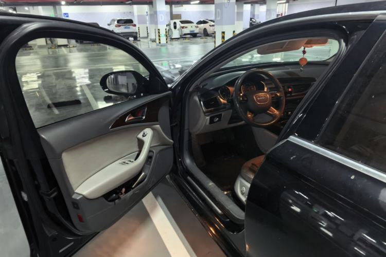 Used Audi A6L 2014 35 FSI Luxury Edition Driver Seat