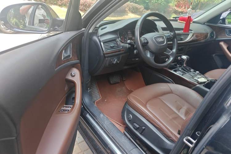 Used Audi A6L 2014 30 FSI Comfort Model Driver Seat