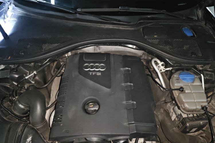 Used Audi A6L 2014 TFSI Comfort Model Engine Bay