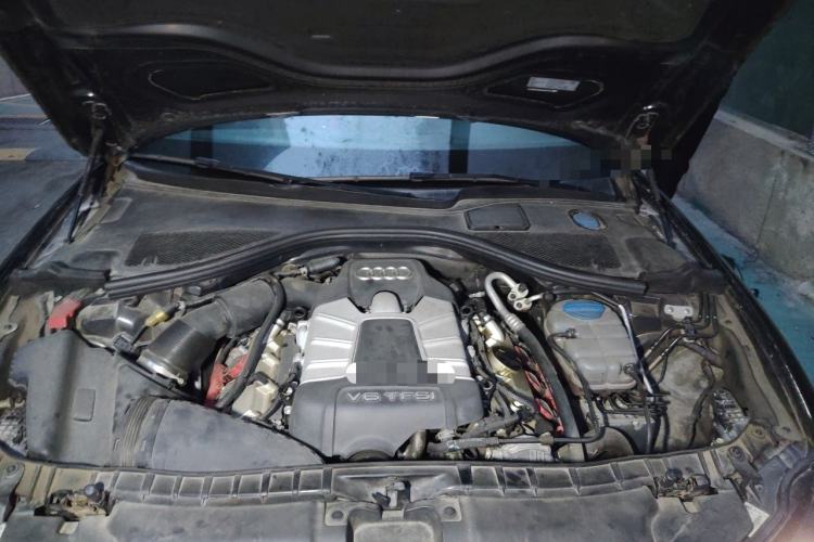 Used Audi A6L 2014 50 TFSI quattro Luxury Model Engine Bay