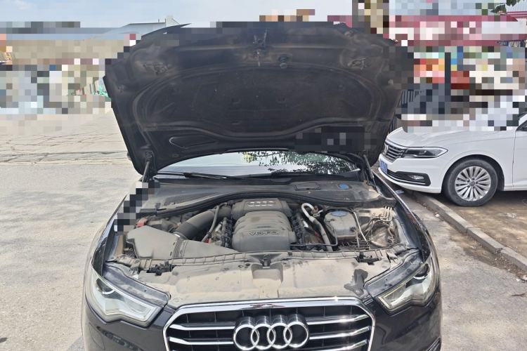 Used Audi A6L 2014 35 FSI Comfort Version Engine Bay