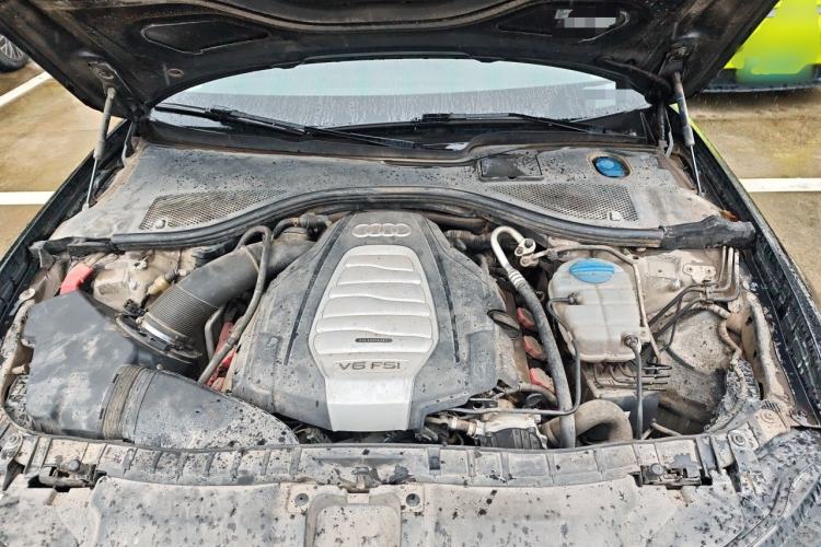 Used Audi A6L 2014 30 FSI Comfort Model Engine Bay