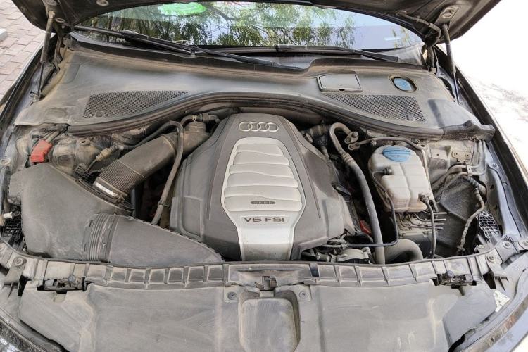 Used Audi A6L 2014 30 FSI Luxury Model Engine Bay