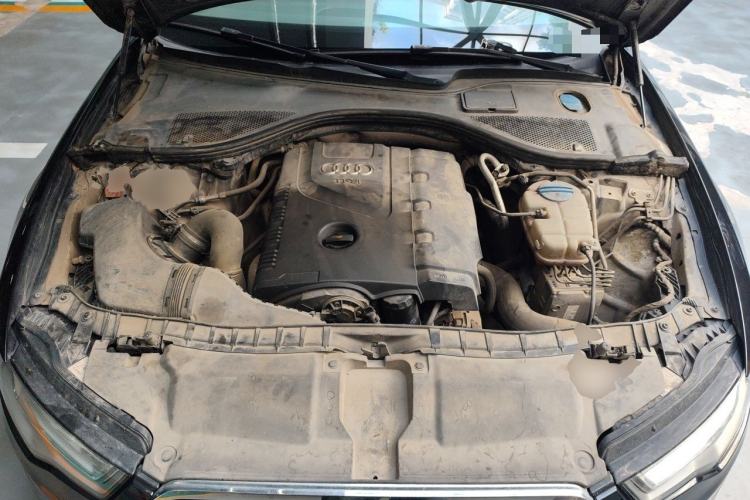 Used Audi A6L 2014 TFSI Standard Model Engine Bay