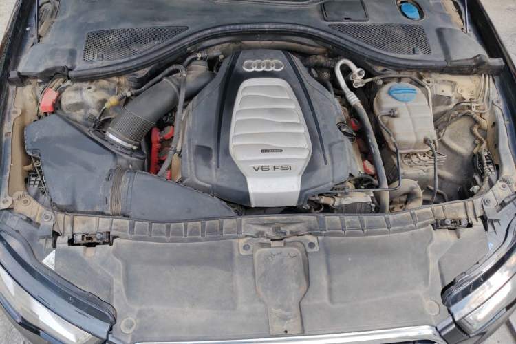 Used Audi A6L 2014 30 FSI Comfort Model Engine Bay