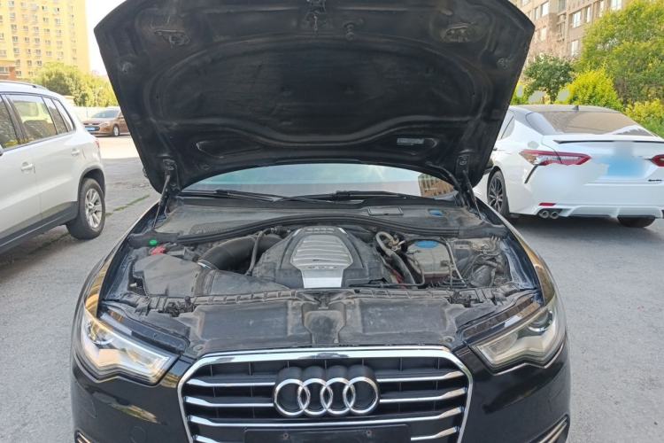 Used Audi A6L 2014 30 FSI Comfort Model Engine Bay