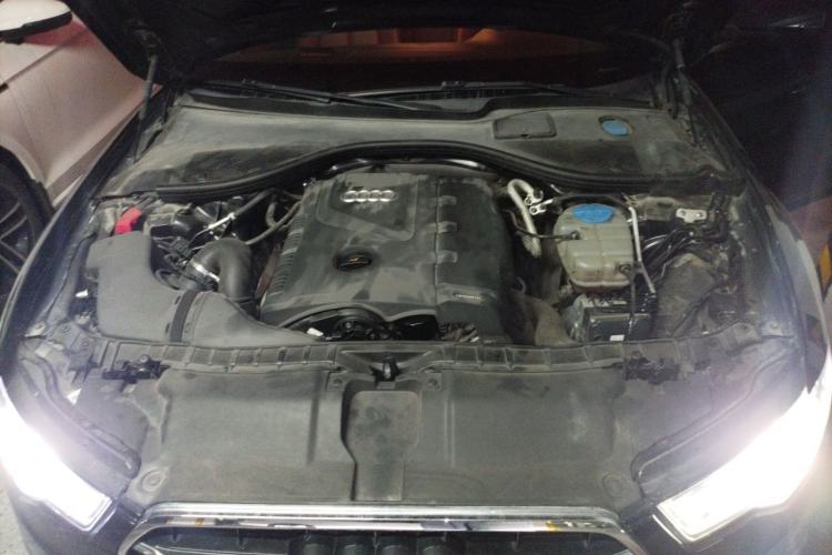 Used Audi A6L 2014 TFSI Comfort Model Engine Bay