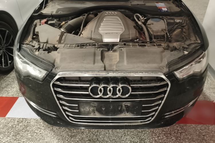 Used Audi A6L 2014 30 FSI Comfort Model Engine Bay
