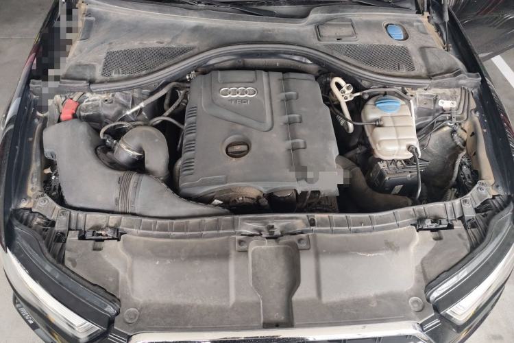Used Audi A6L 2014 TFSI Standard Model Engine Bay