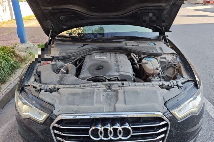 Used Audi A6L 2014 TFSI Standard Model Engine Bay