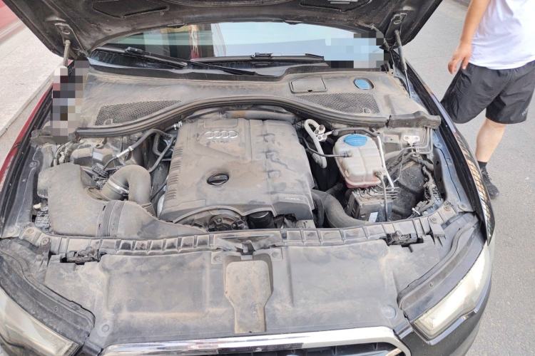 Used Audi A6L 2014 TFSI Standard Model Engine Bay