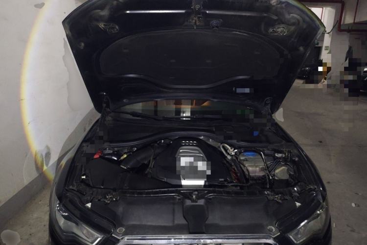 Used Audi A6L 2014 30 FSI Comfort Model Engine Bay
