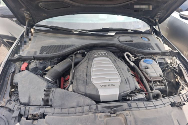 Used Audi A6L 2014 30 FSI Comfort Model Engine Bay