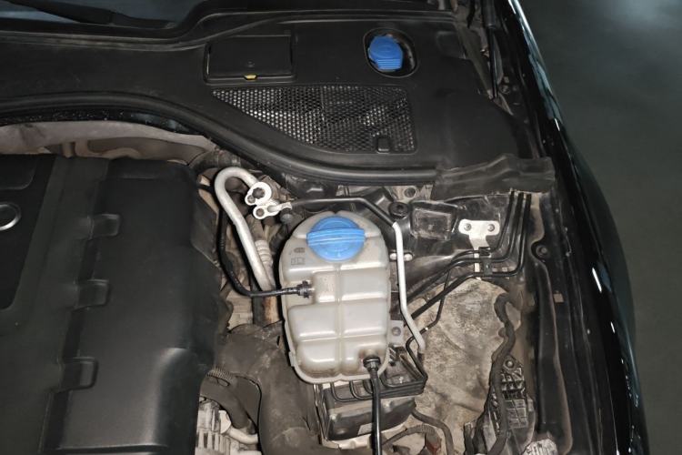 Used Audi A6L 2014 TFSI Comfort Model Engine Bay Left