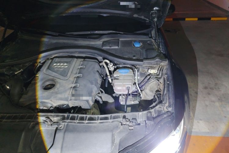 Used Audi A6L 2014 TFSI Standard Model Engine Bay Left