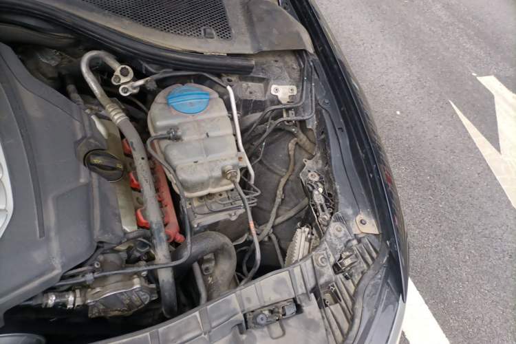 Used Audi A6L 2014 30 FSI Technology Model Engine Bay Left