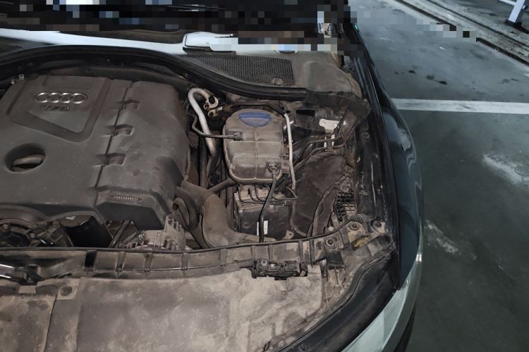Used Audi A6L 2014 TFSI Standard Model Engine Bay Left