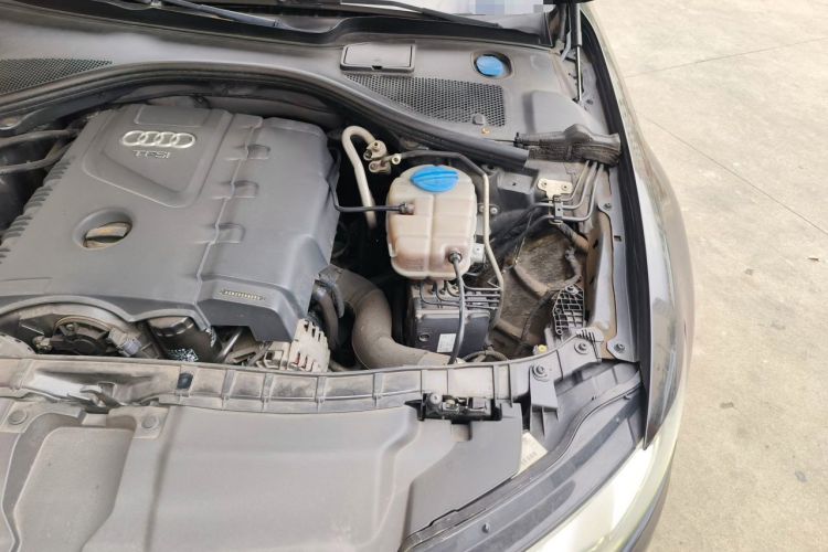 Used Audi A6L 2014 TFSI Standard Model Engine Bay Left