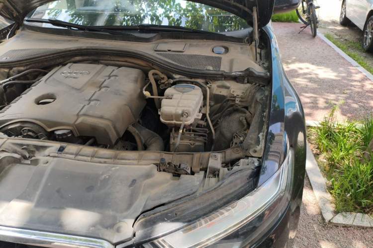 Used Audi A6L 2014 TFSI Standard Model Engine Bay Left