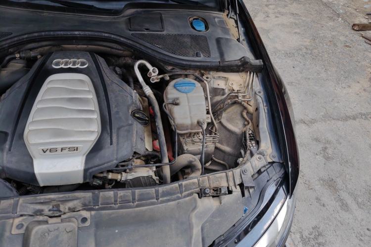Used Audi A6L 2014 30 FSI Comfort Model Engine Bay Left