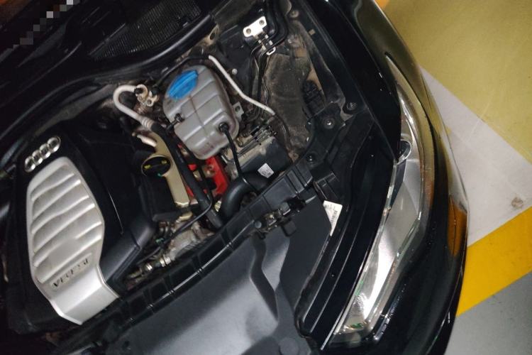 Used Audi A6L 2014 30 FSI Comfort Model Engine Bay Left
