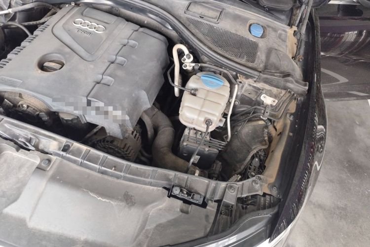 Used Audi A6L 2014 TFSI Standard Model Engine Bay Left