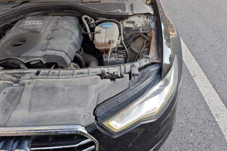 Used Audi A6L 2014 TFSI Standard Model Engine Bay Left