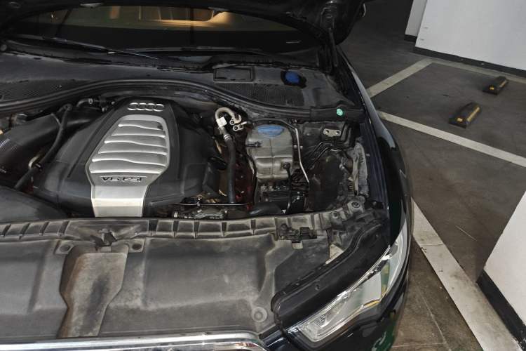 Used Audi A6L 2014 30 FSI Comfort Model Engine Bay Left