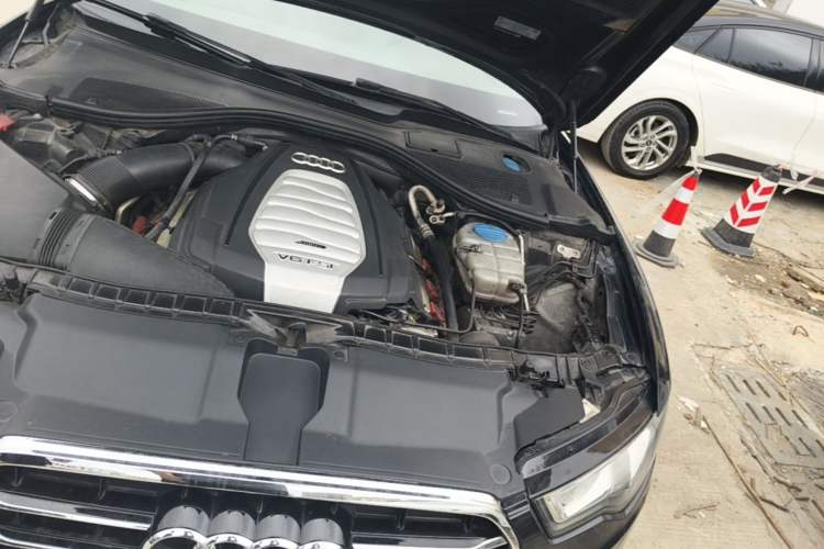 Used Audi A6L 2014 30 FSI Technology Model Engine Bay Left