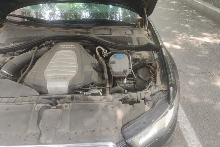Used Audi A6L 2014 30 FSI Luxury Model Engine Bay Left