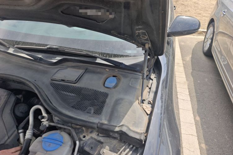 Used Audi A6L 2014 30 FSI Comfort Model Engine Bay Left