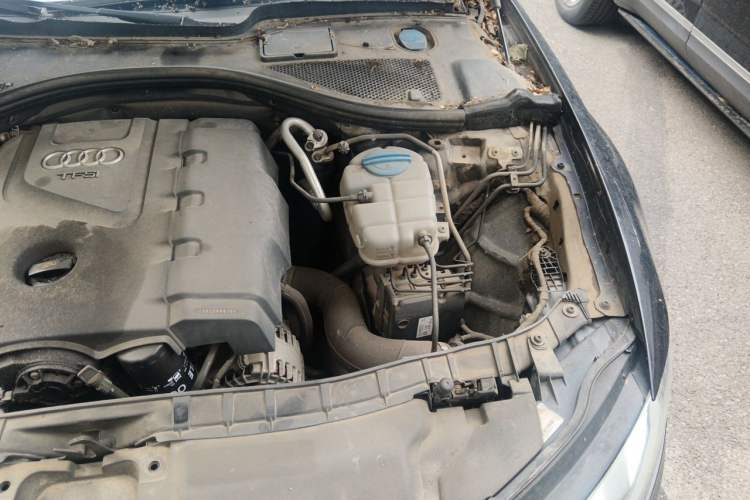 Used Audi A6L 2014 TFSI Standard Model Engine Bay Left