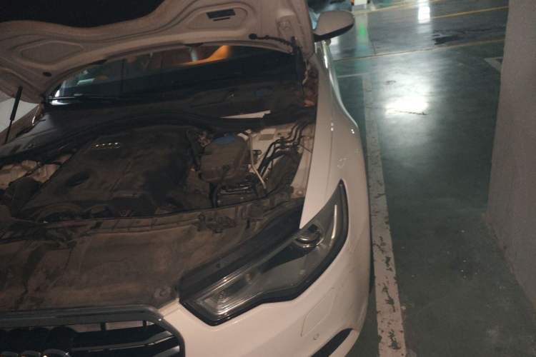 Used Audi A6L 2014 TFSI Standard Model Engine Bay Left