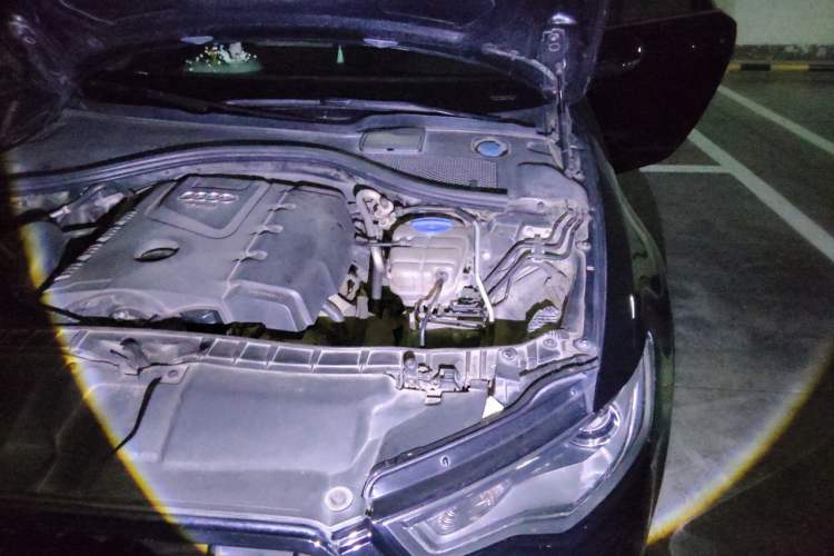 Used Audi A6L 2014 TFSI Standard Model Engine Bay Left