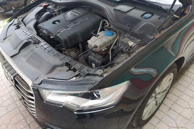 Used Audi A6L 2014 TFSI Standard Model Engine Bay Left