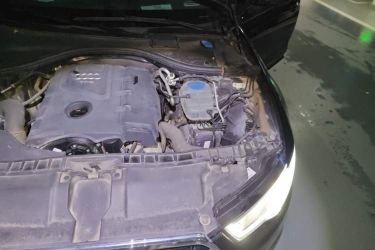 Used Audi A6L 2014 TFSI Standard Model Engine Bay Left