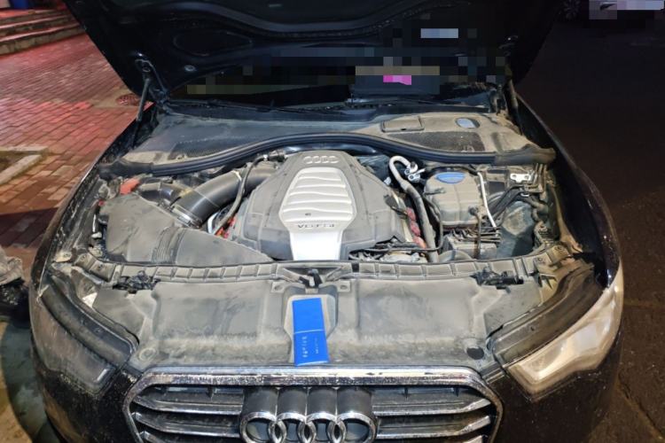 Used Audi A6L 2014 30 FSI Comfort Model Engine Bay