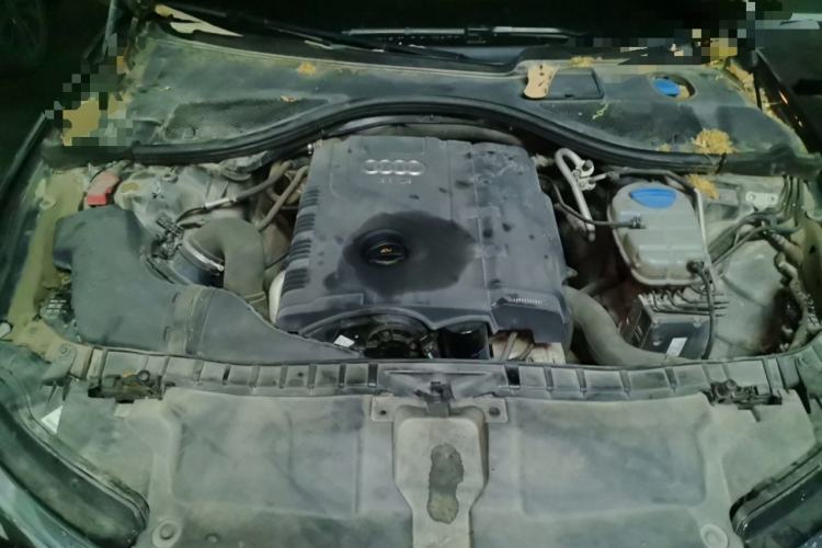 Used Audi A6L 2014 TFSI Standard Model Engine Bay