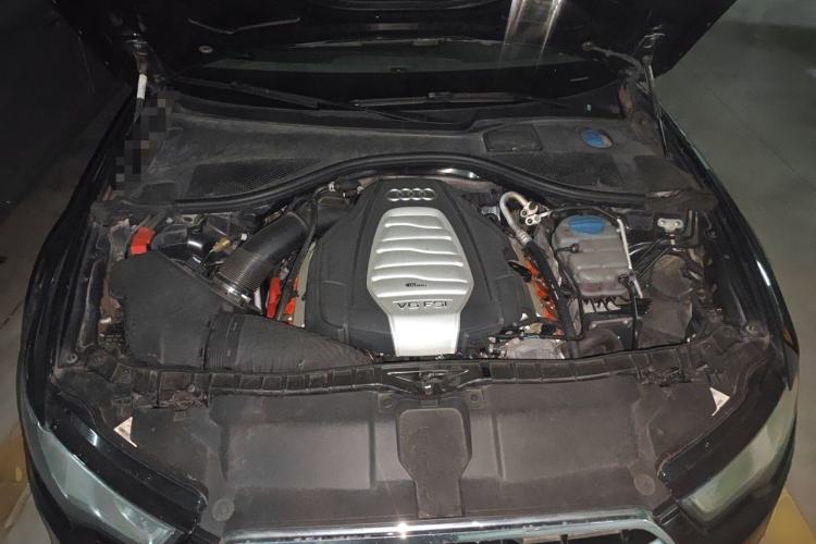 Used Audi A6L 2014 30 FSI Technology Model Engine Bay