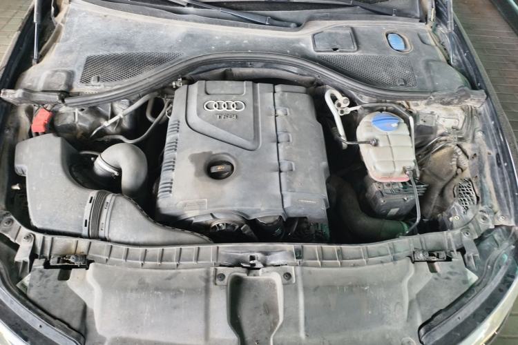 Used Audi A6L 2014 TFSI Standard Model Engine Bay