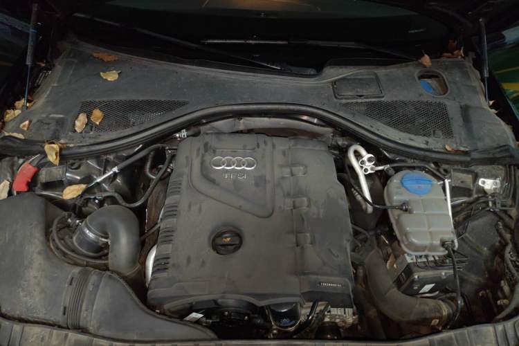 Used Audi A6L 2014 TFSI Comfort Model Engine Bay