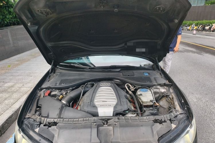 Used Audi A6L 2014 30 FSI Comfort Model Engine Bay