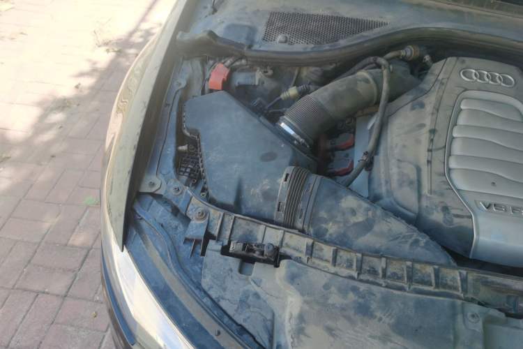 Used Audi A6L 2014 30 FSI Comfort Model Engine Bay Right