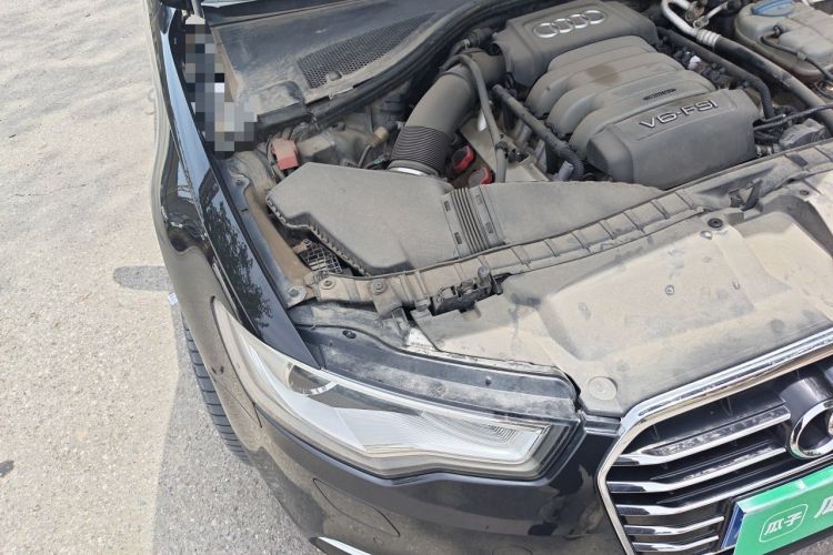 Used Audi A6L 2014 35 FSI Comfort Version Engine Bay Right