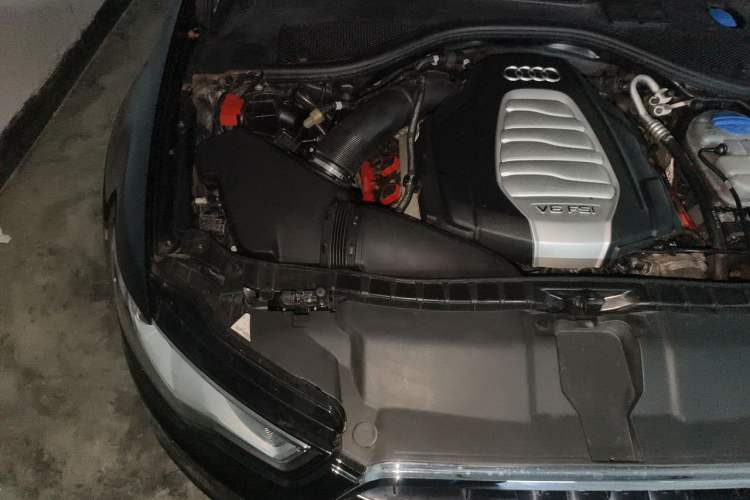Used Audi A6L 2014 30 FSI Luxury Model Engine Bay Right