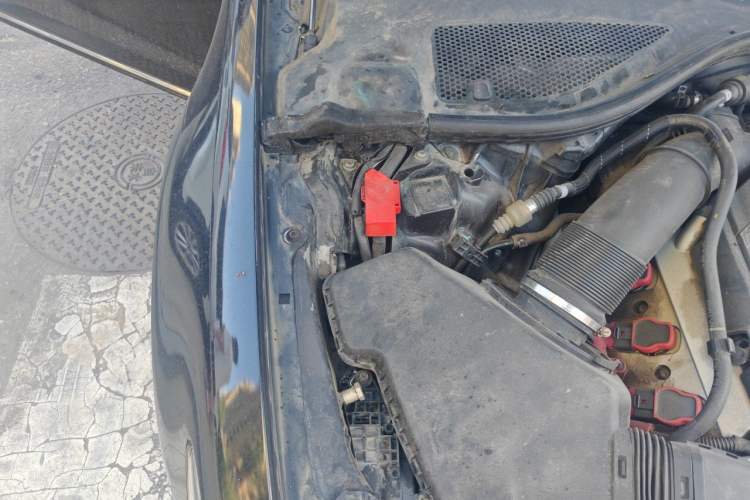 Used Audi A6L 2014 30 FSI Comfort Model Engine Bay Right