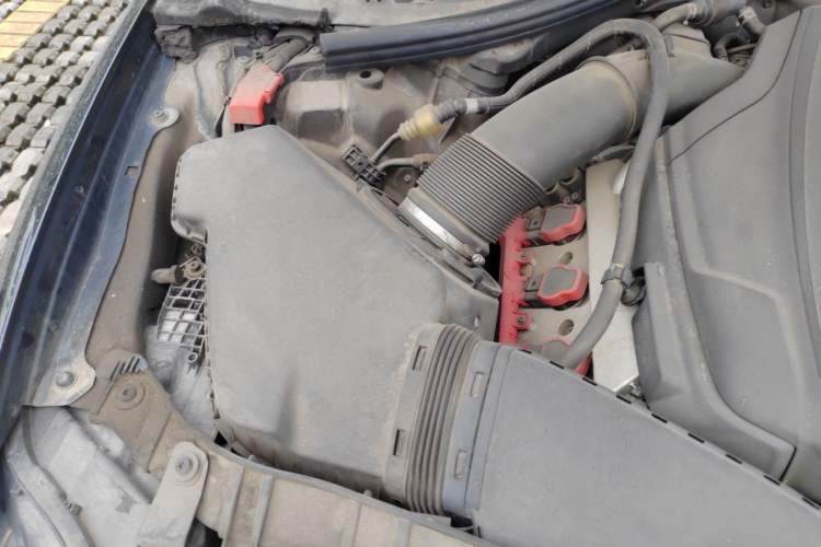 Used Audi A6L 2014 30 FSI Technology Model Engine Bay Right