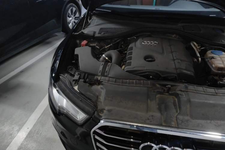 Used Audi A6L 2014 TFSI Standard Model Engine Bay Right