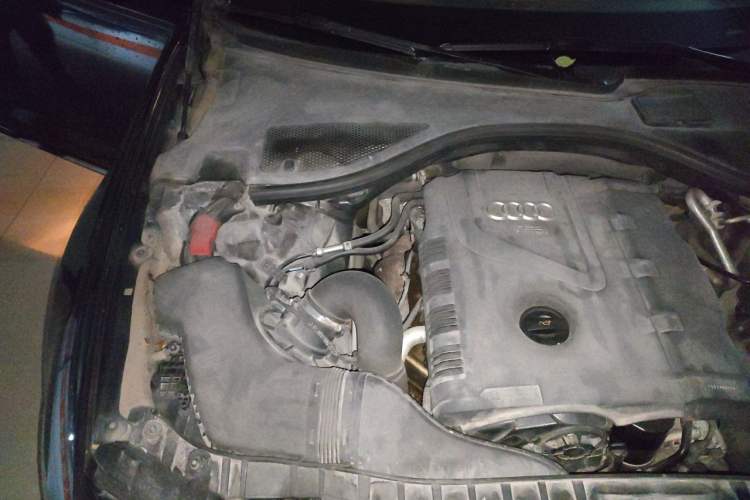 Used Audi A6L 2014 TFSI Standard Model Engine Bay Right
